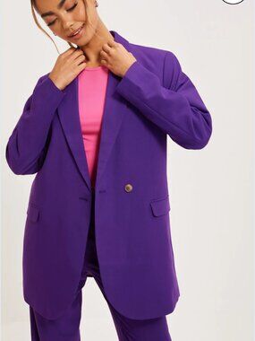 JXMARY BLAZER NOOS, Acai size medium BNWT